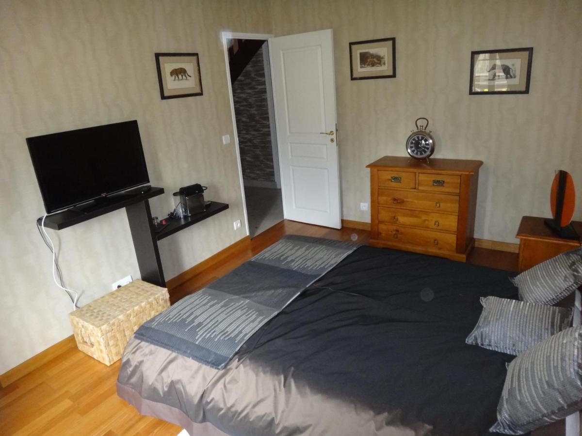 La Maison Du Fargis Auffargis Zimmer foto